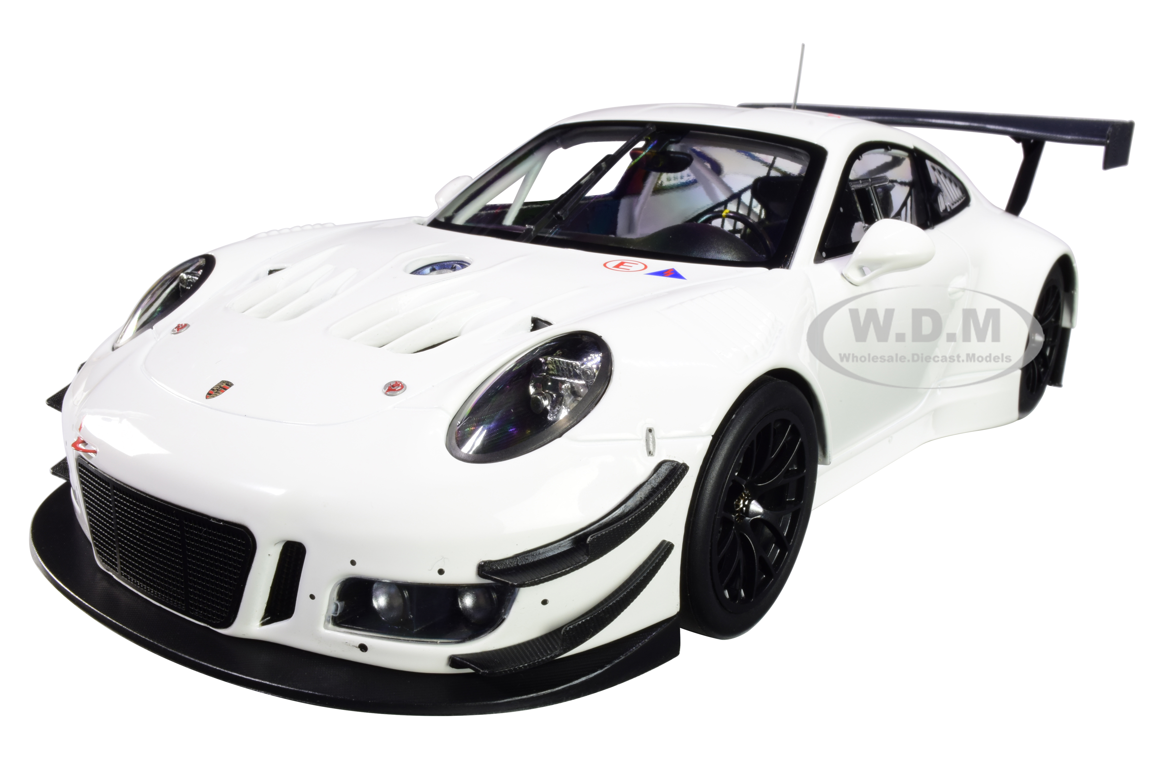 2018 Porsche 911 Gt3 R White Limited Edition To 300 Pieces Worldwide 1/18 Diecast Model Car By Minichamps