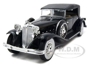 1932 Chrysler Lebaron Black 1/32 Diecast Car Model By Signature Models