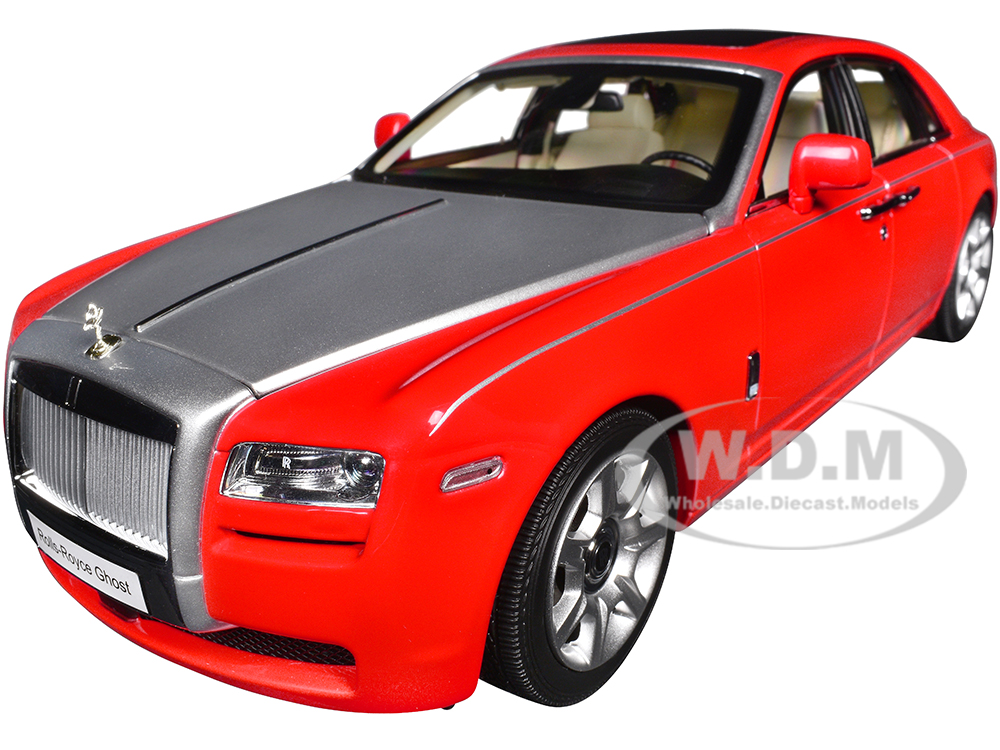 Rolls-Royce Ghost Red with Silver Metallic Hood 1/18 Diecast Model Car by Kyosho