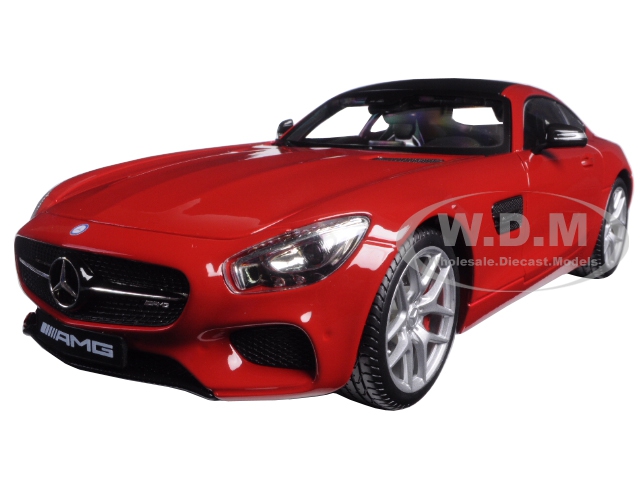 Mercedes Amg Gt Red Exclusive Edition 1/18 Diecast Model Car By Maisto
