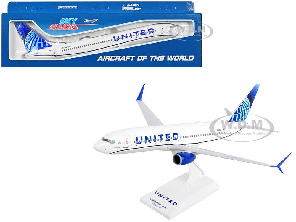 Boeing 737-800 Commercial Aircraft with Wi-Fi Dome "United Airlines" (N37267) White with Blue Tail (Snap-Fit) 1/130 Plastic Model by Skymarks