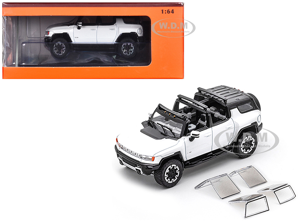 2023 GMC Hummer EV SUV White with Black Top 1/64 Diecast Model Car by GCD