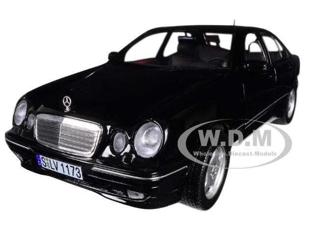 2001 Mercedes Benz E320 Black 1/18 Diecast Model Car By Sunstar