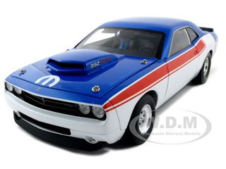 Dodge Challenger Concept R/t 392 Super Stock Red/white/blue 1 Of 600 Made 1/18 Diecast Model Car By Highway 61