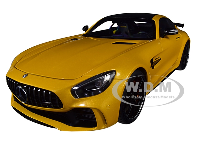 Mercedes Amg Gt R Amg Solarbeam Yellow Metallic With Carbon Top 1/18 Model Car By Autoart