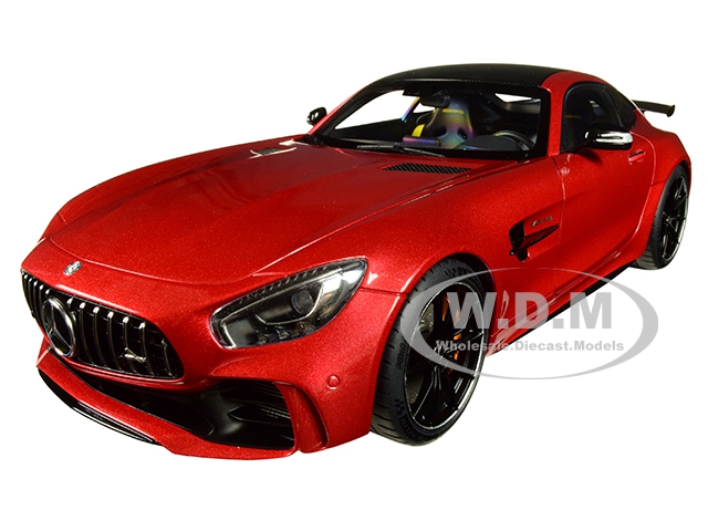 Mercedes Amg Gt R Amg Designo Cardinal Red Metallic With Carbon Top 1/18 Model Car By Autoart