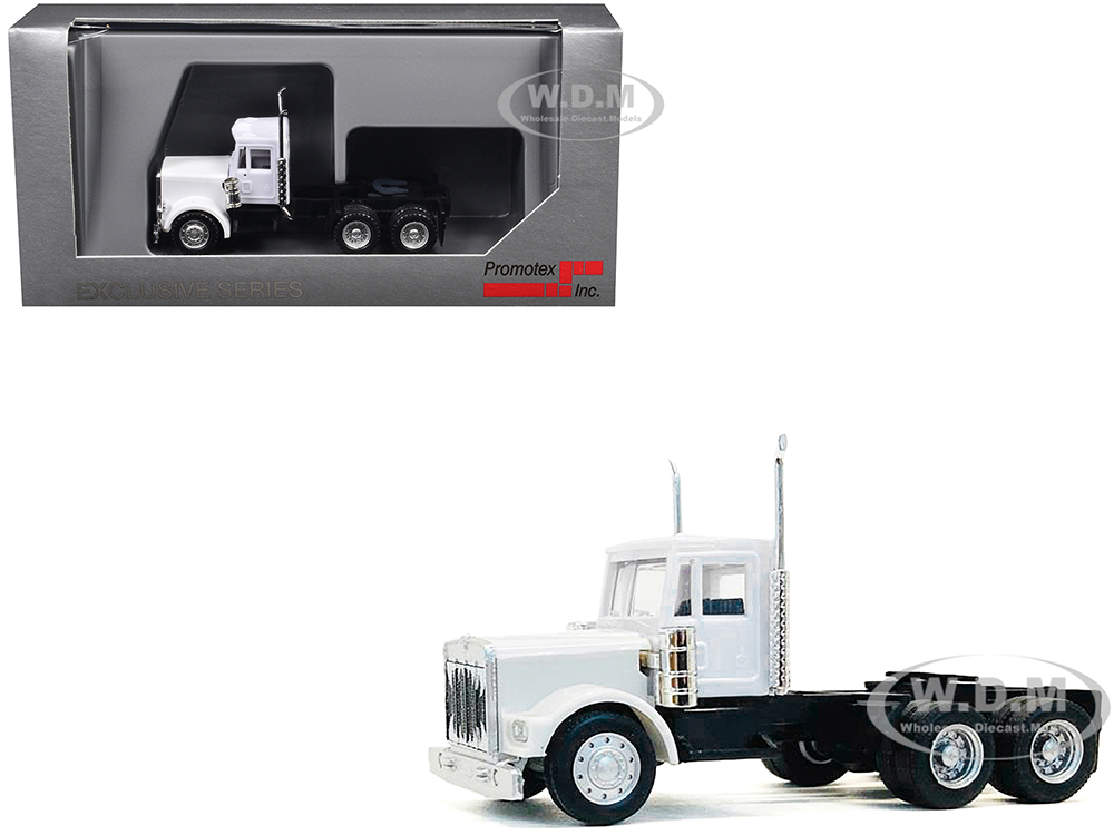 Kenworth W900 Short Day Cab White 1/87 (HO) Plastic Model Car by Promotex