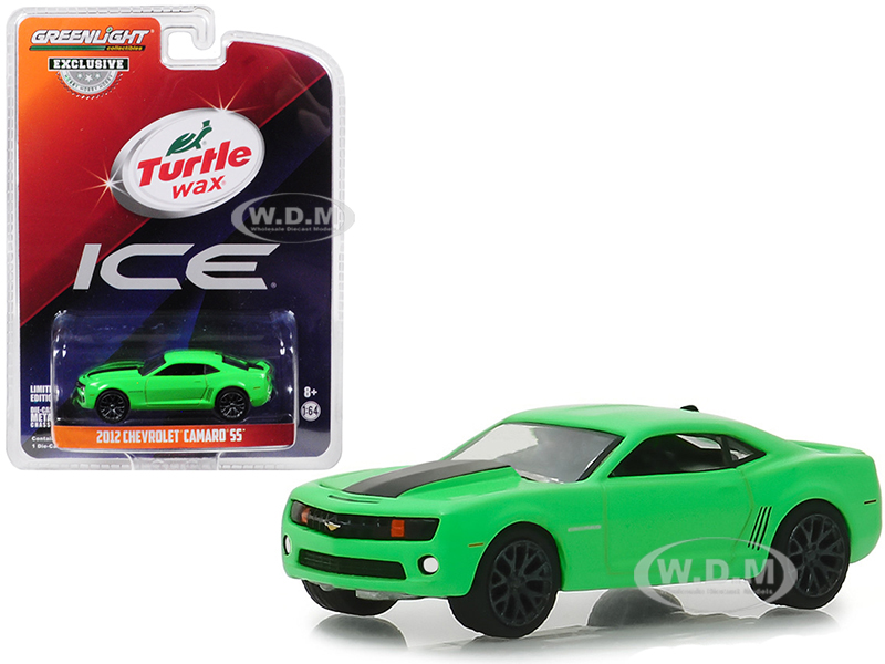 2012 Chevrolet Camaro Ss Green With Black Stripe "turtle Wax Ice" "smart Shield Technology" Turtle Wax Ad Cars "hobby Exclusive" 1/64 Diecast Model C