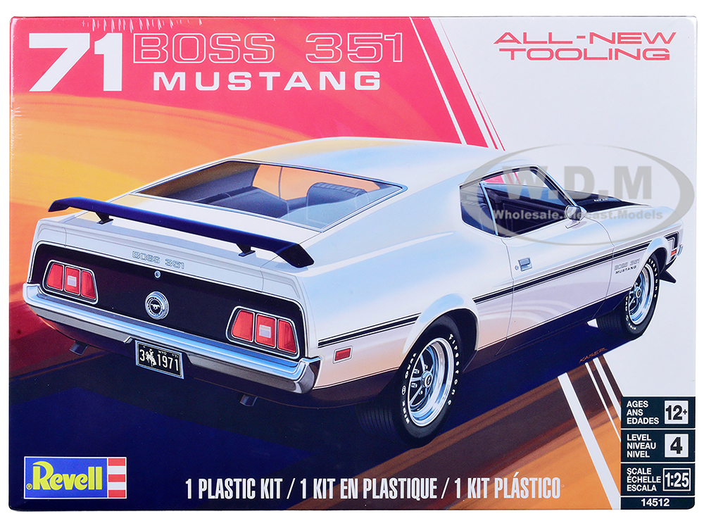 Level 4 Model Kit 1971 Ford Mustang Boss 351 1/25 Scale Model by Revell