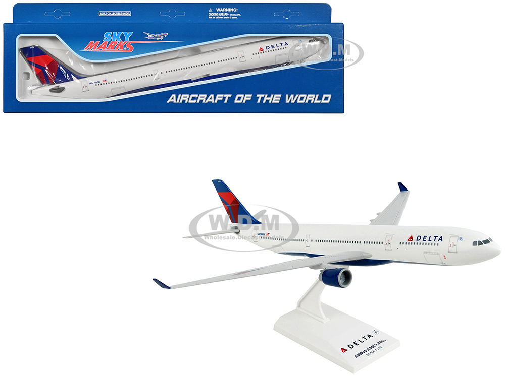 Airbus A330-300 Commercial Aircraft Delta Air Lines (N809NW) White with Red and Blue Tail (Snap-Fit) 1/200 Plastic Model by Skymarks