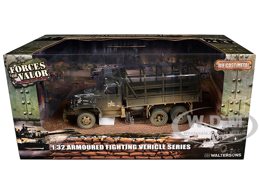 GMC CCKW-353B Cargo Truck 1st Infantry Division Weymouth England World War II (1945) United States Army with Figures Armoured Fighting Vehicle Series 1/32 Diecast Model by Forces of Valor