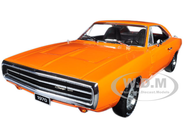 1970 Dodge Charger Hemi Orange Artisan Collection 1/18 Diecast Model Car By Greenlight