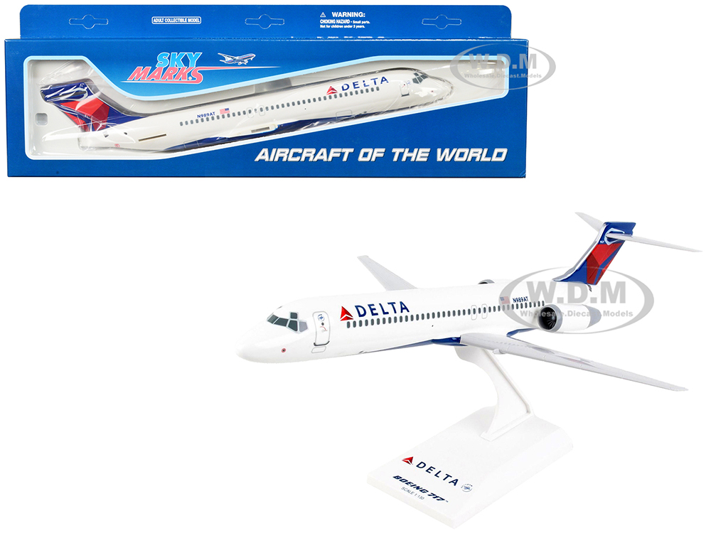 Boeing 717 Commercial Aircraft "Delta Air Lines" (N989AT) White with Blue and Red Tail (Snap-Fit) 1/130 Plastic Model by Skymarks