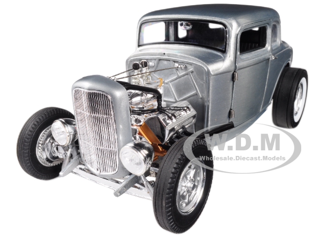 1932 Ford 5 Window Hot Rod Coupe Hammered Steel Limited Edition To 774 Pieces Worldwide 1/18 Diecast Model Car By Acme