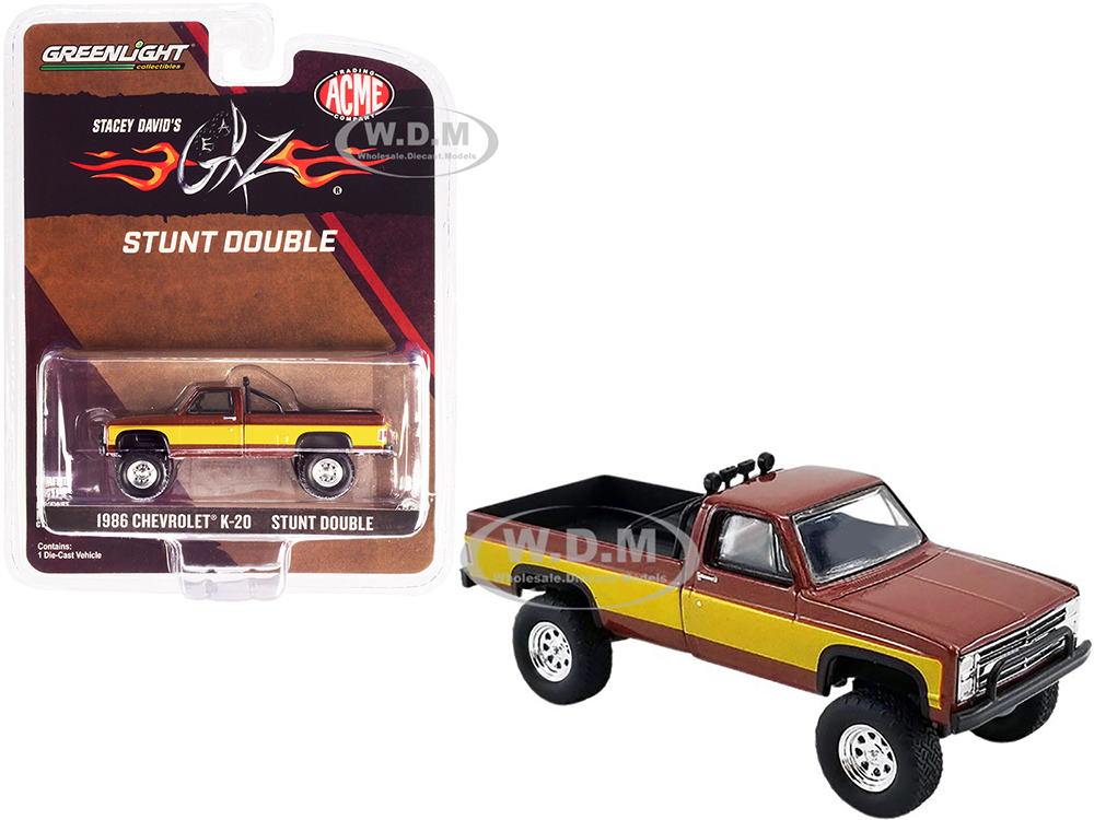 1986 Chevrolet K-20 Pickup Truck Stunt Double Brown Metallic with Gold Side Stripes (Stacey Davids GearZ) Fall Guy Tribute 1/64 Diecast Model Car by Greenlight for ACME