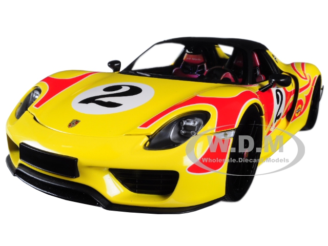 2015 Porsche Spyder 918 2 With Weissach Package Yellow With Red Flames "martini" Limited Edition To 300 Pieces Worldwide 1/18 Diecast Model Car By Mi
