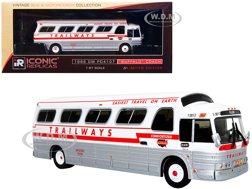 1966 GM PD4107 "Buffalo" Coach Bus "Trailways" Destination "Miami" (Florida) "Vintage Bus &amp; Motorcoach Collection" 1/87 Diecast Model by Iconic R