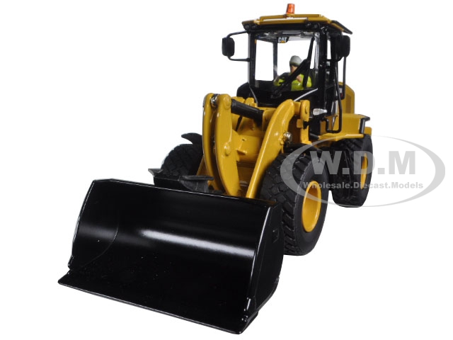 Cat Caterpillar 938k Wheel Loader With Interchangeable Work Tools Bucket And Fork With Operator "high Line Series" 1/50 Diecast Model By Diecast Mast