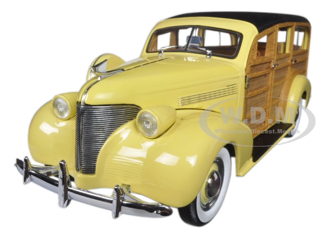 1939 Chevrolet Woody Station Wagon Italian Cream 1/18 Diecast Model Car By Sunstar