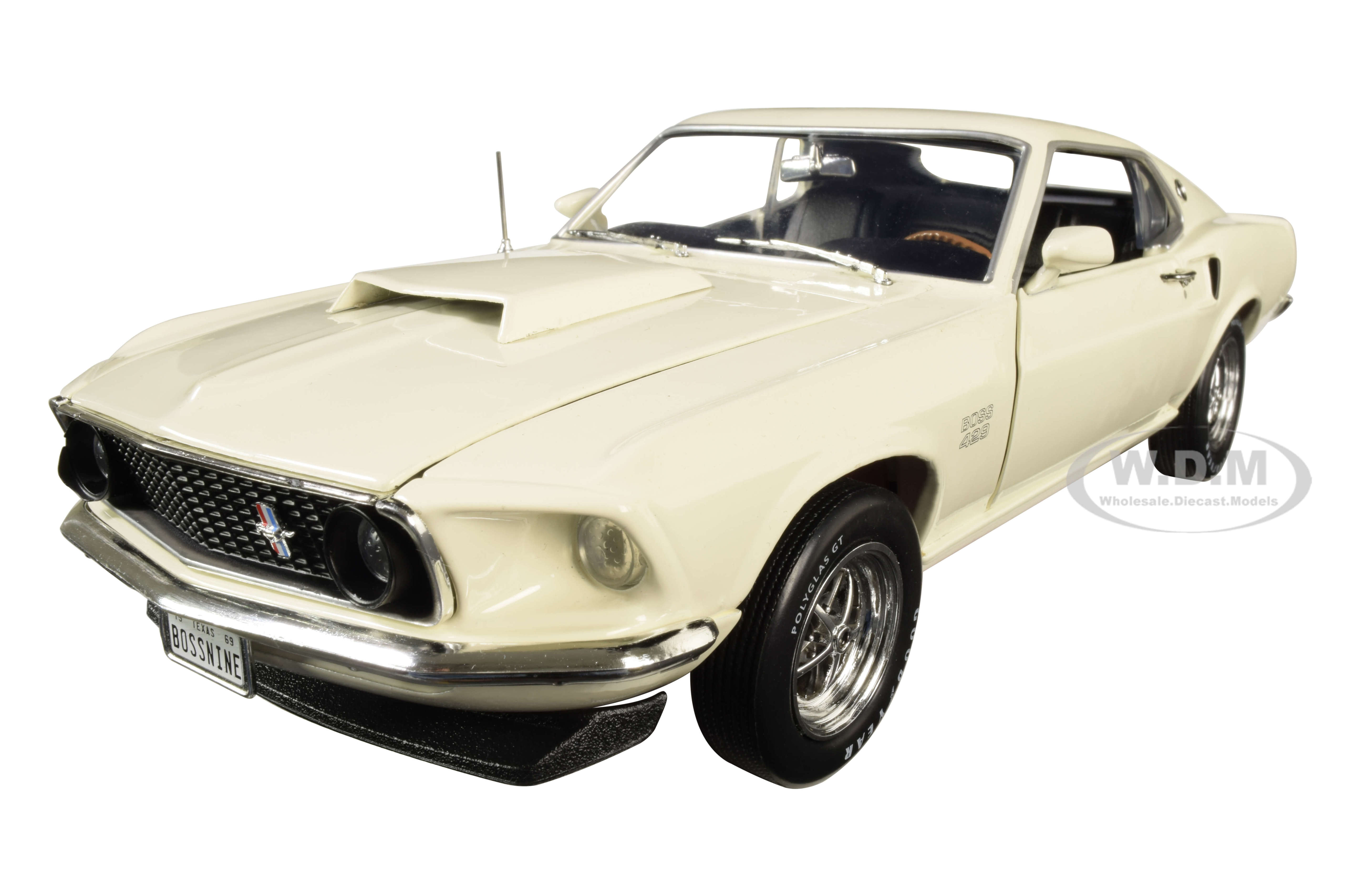 1969 Ford Mustang Fastback Boss 429 Wimbledon White "class Of 1969" "50th Anniversary Of The Boss Engines" (1969-2019) 1/18 Diecast Model Car By Auto