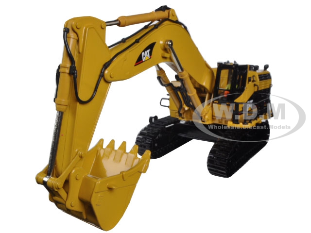 Cat Caterpillar 5110b Excavator With Operator "core Classics Series" 1/50 Diecast Model By Diecast Masters