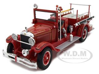 1928 Studebaker Fire Engine 1/32 Diecast Model Car By Signature Models