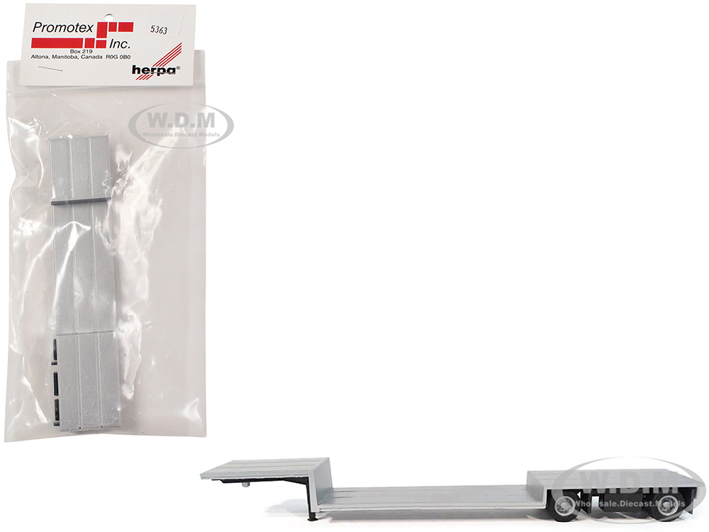 Spread Axle Double-Drop Flatbed Trailer Silver Top 1/87 (HO) Plastic Model by Promotex