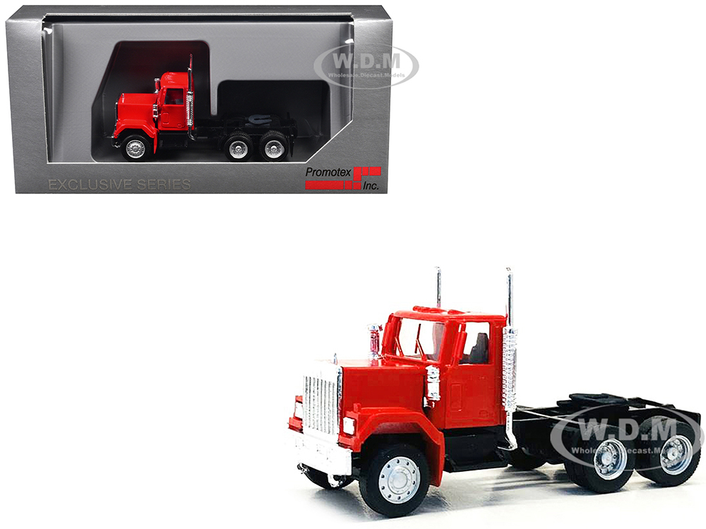 GMC Short Day Cab Red 1/87 (HO) Plastic Model Car by Promotex