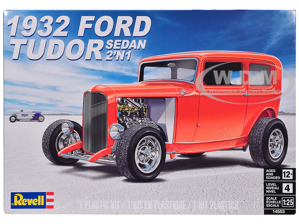 Level 4 Model Kit 1932 Ford Tudor Sedan 2-in-1 Kit 1/25 Scale Model by Revell