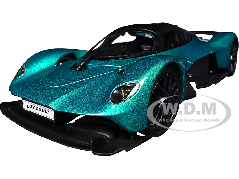 Aston Martin Valkyrie Green Metallic with Matt Black Top "Special Edition" Series 1/18 Diecast Model Car by Maisto