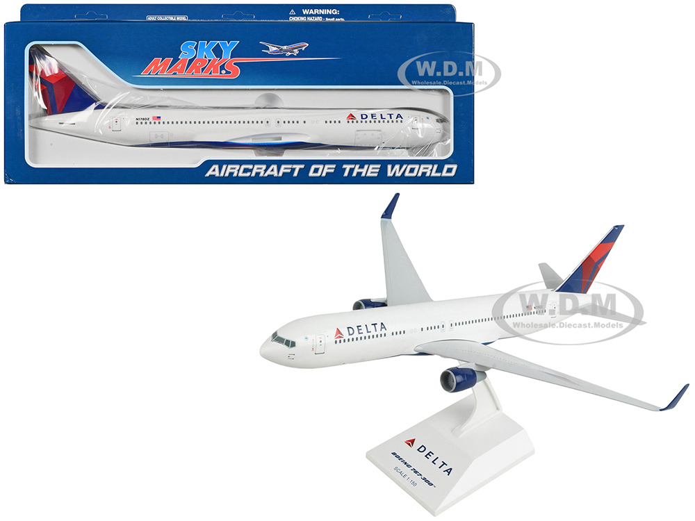 Boeing 767-300 Commercial Aircraft "Delta Air Lines" (N178DZ) White with Red and Blue (Snap-Fit) 1/150 Plastic Model by Skymarks