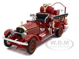 1921 American Lafrance Fire Engine 1/32 Diecast Model Car By Signature Models