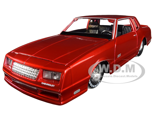1986 Chevrolet Monte Carlo Ss Candy Red "classic Muscle" 1/24 Diecast Model Car By Maisto